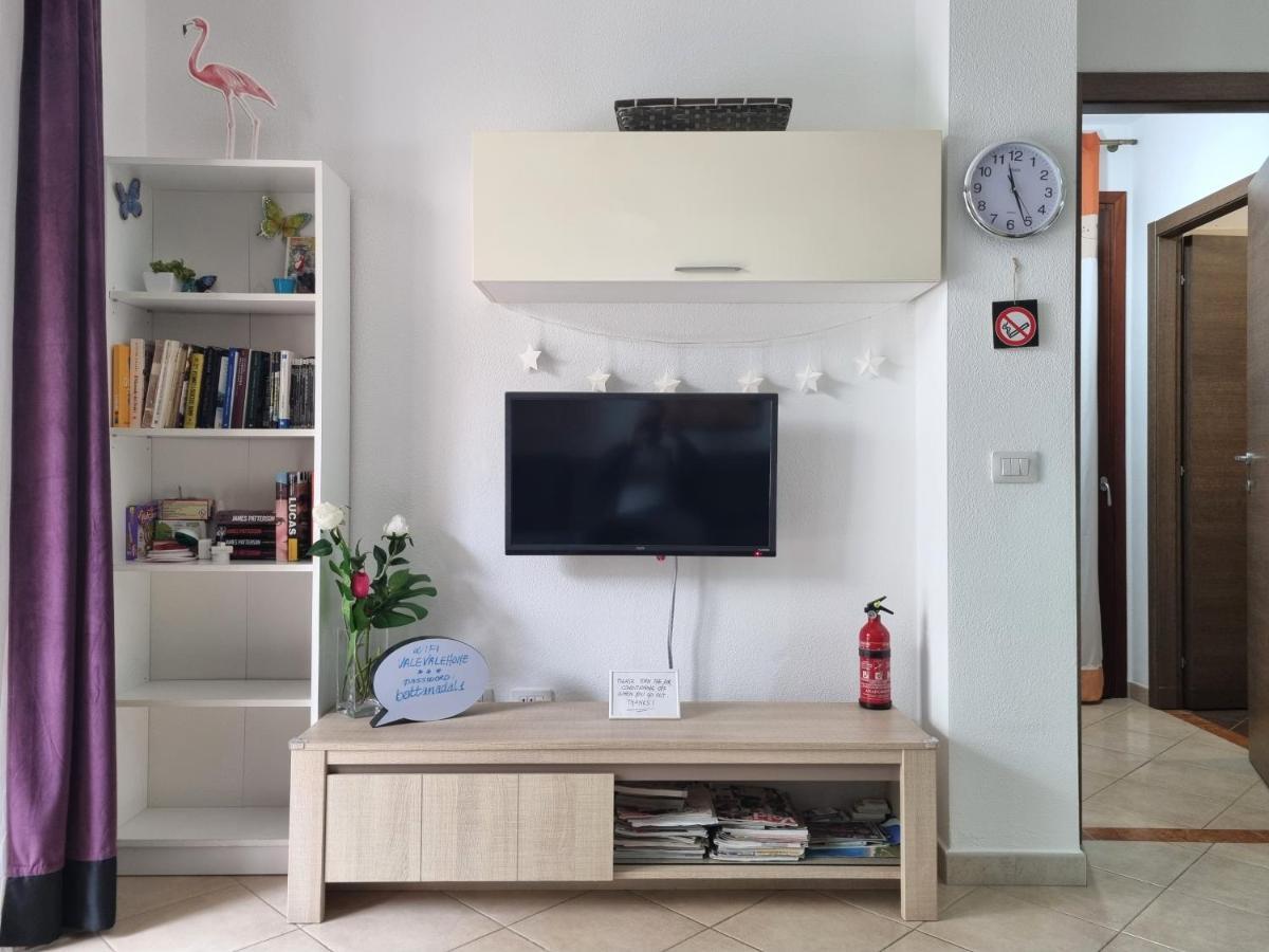 Valevalehome - Home Gallery With Fully Equipped Kitchen, Reserved Parking, Big Garden 奧爾比亞 外观 照片