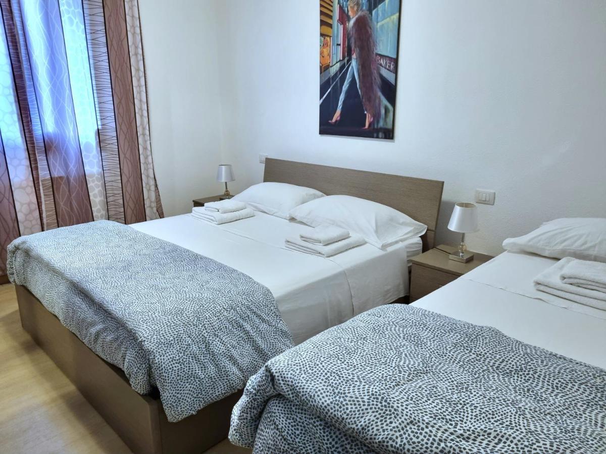 Valevalehome - Home Gallery With Fully Equipped Kitchen, Reserved Parking, Big Garden 奧爾比亞 外观 照片
