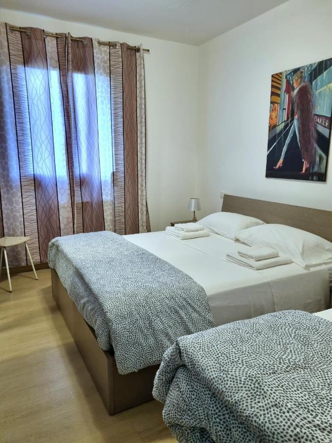 Valevalehome - Home Gallery With Fully Equipped Kitchen, Reserved Parking, Big Garden 奧爾比亞 外观 照片