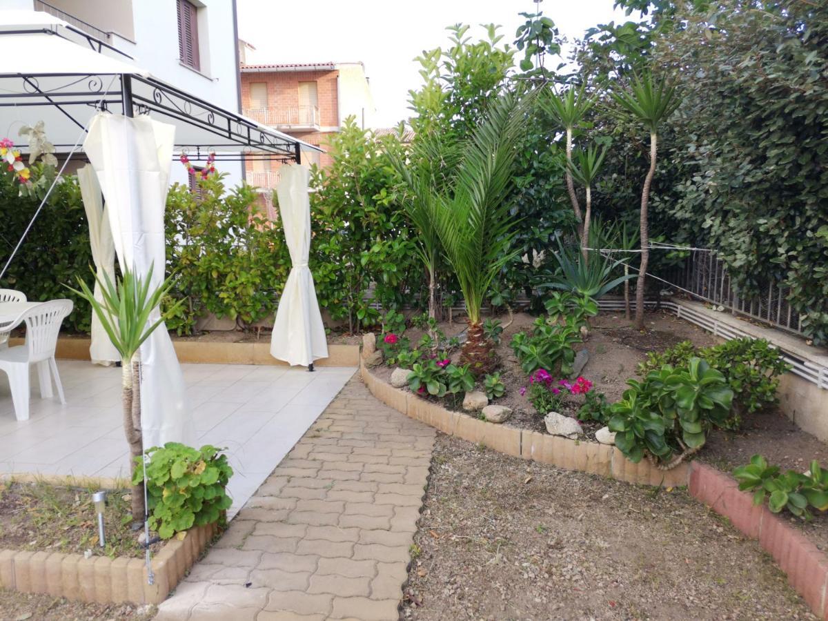 Valevalehome - Home Gallery With Fully Equipped Kitchen, Reserved Parking, Big Garden 奧爾比亞 外观 照片